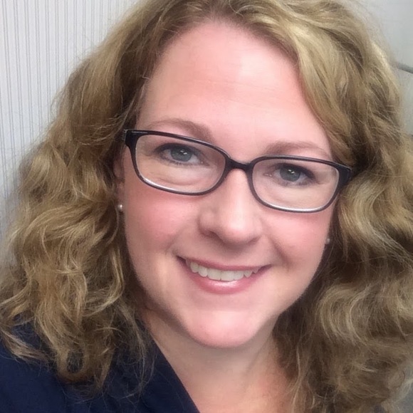 Meet your Posher, Cindy - Picture 1 of 1